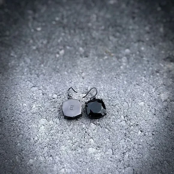 VERY RARE ALL BLACK Tory Burch Square Drop Earrings - Picture 2 of 5